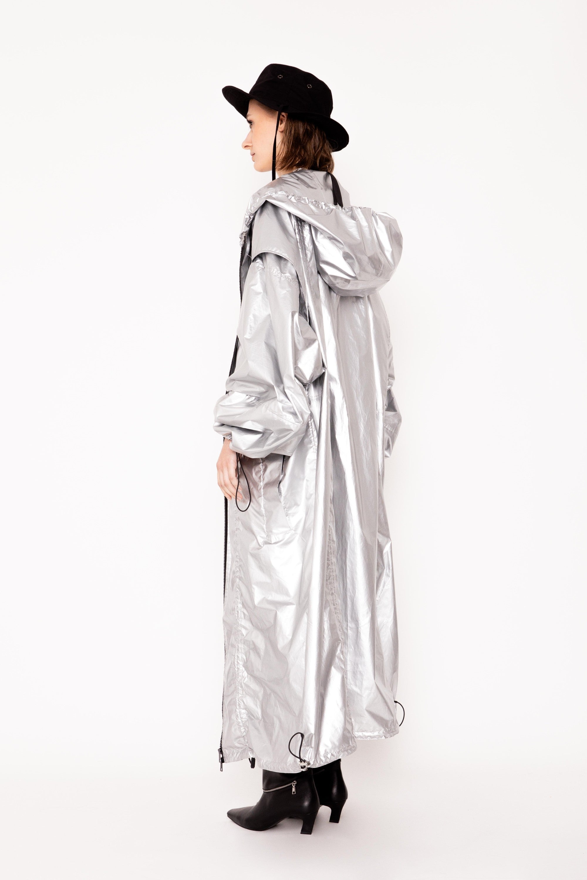 LIQUID CHROME COAT