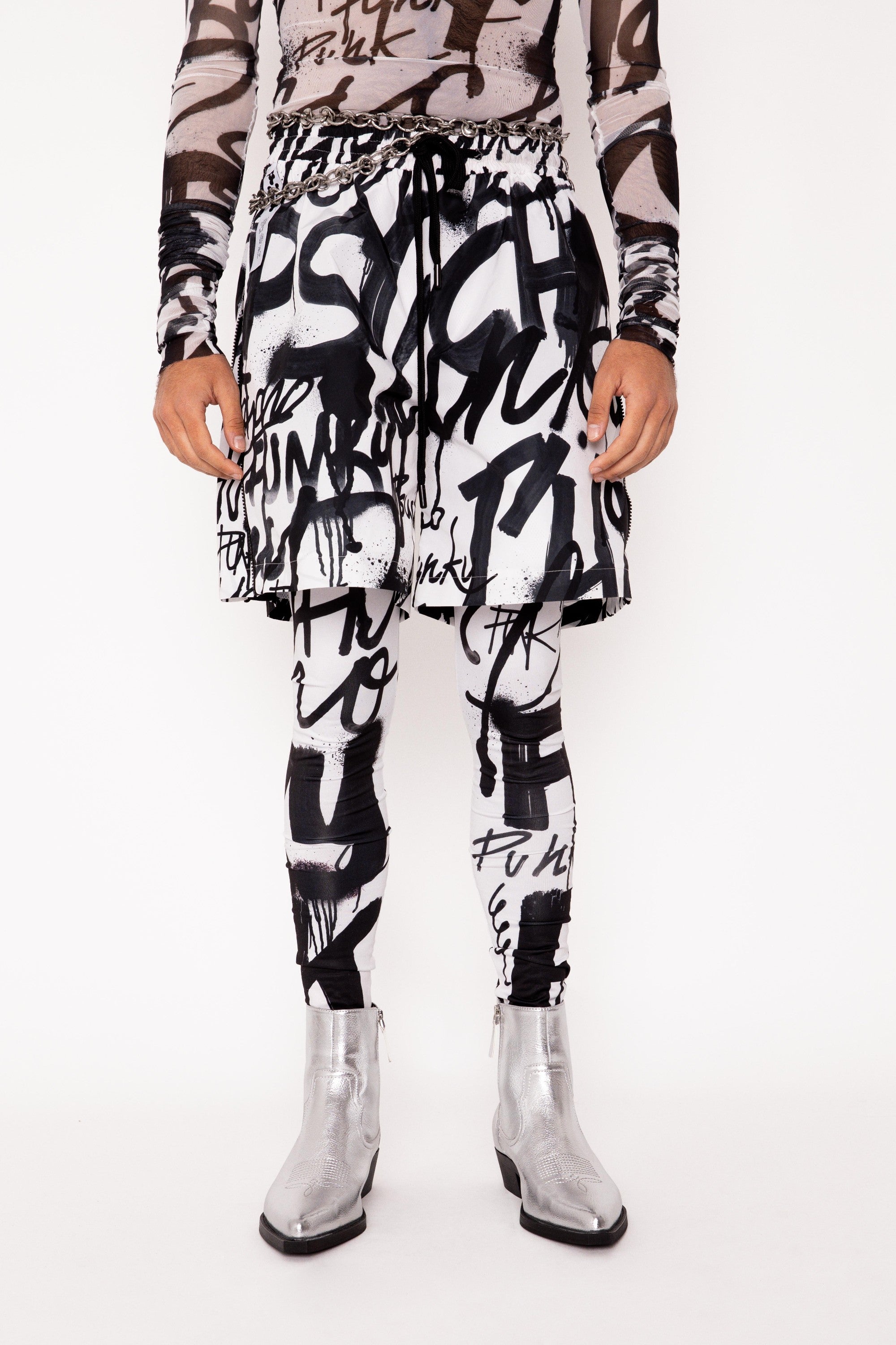V12 LIVERY SHORTS 白黒総柄 XL ストレッチ ユーズド SHORTS // PSYCHEDELIC CHICKEN SCRATCH – PSYCHO FUNKY PUNK